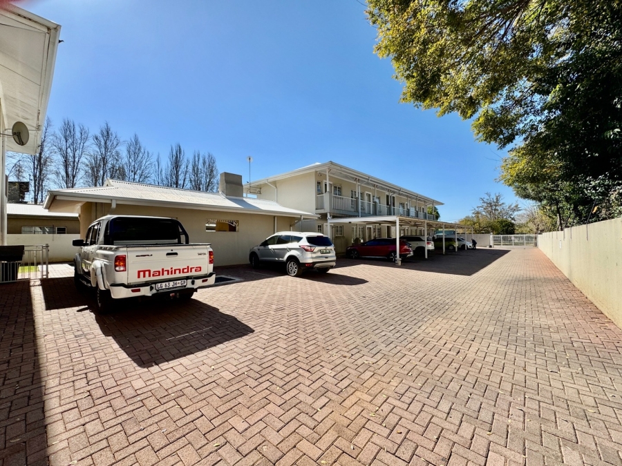 1 Bedroom Property for Sale in Die Bult North West